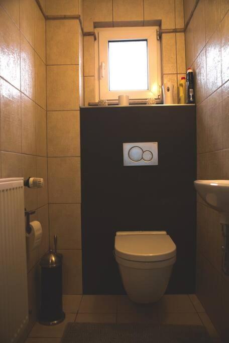Cozy 3 Bedroom House With 11 Kw Electric Car Charger 에스페랑주 외부 사진