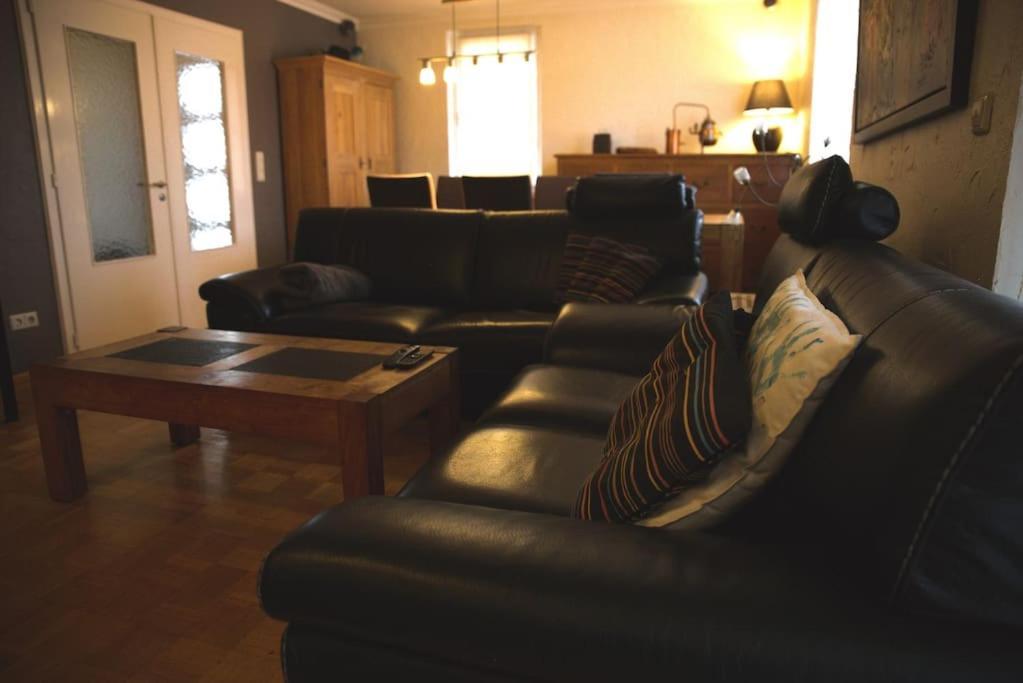 Cozy 3 Bedroom House With 11 Kw Electric Car Charger 에스페랑주 외부 사진